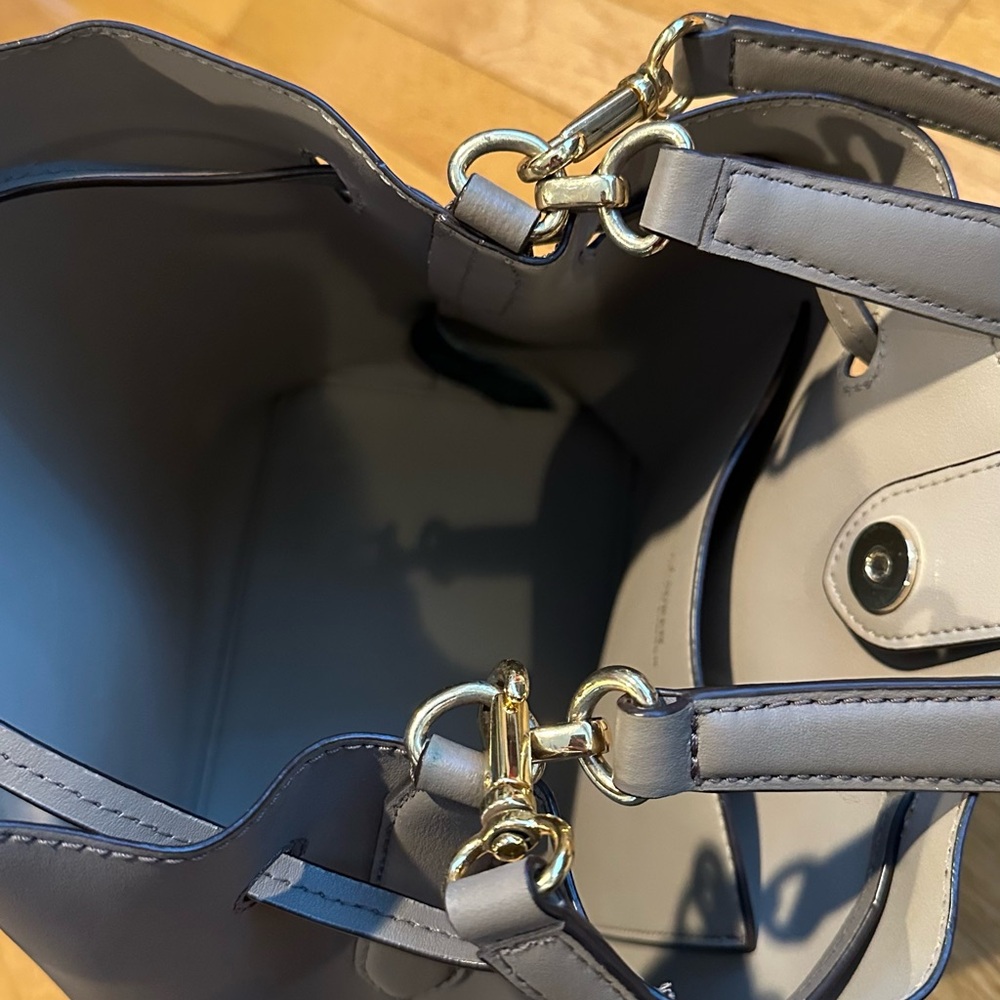 Ralph Lauren Debby Drawstring Bag - Picture 3 of 5